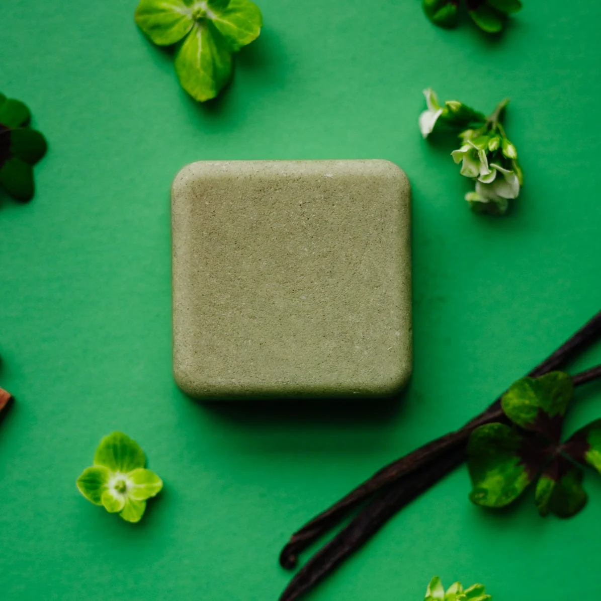 LIMITED Emerald Meadows Conditioner Bar - Image 3